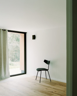 Vue intérieur d'une chambre par le studio Altobraco et photographié par Simone Bossi 